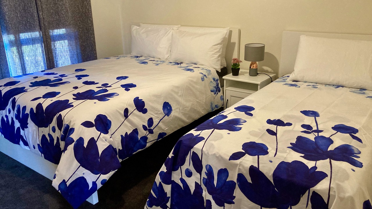 Photo of Bedroom in Kingscote