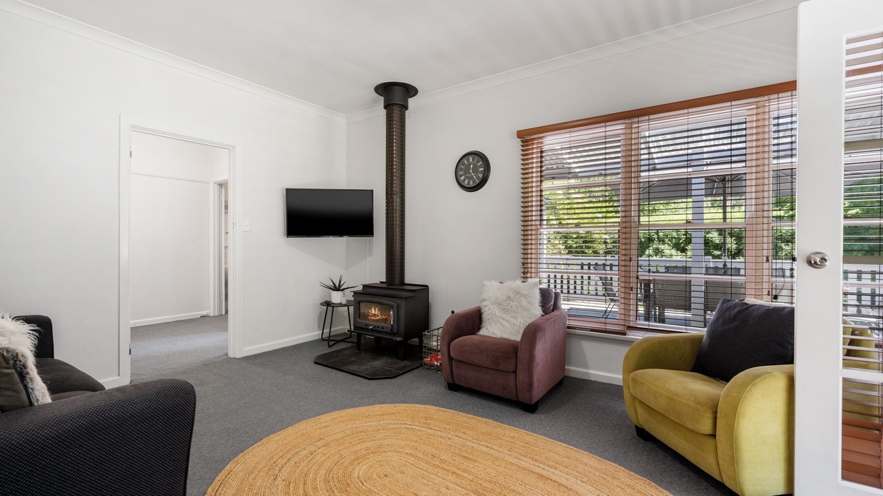 Photo of Livingroom in Wandiligong