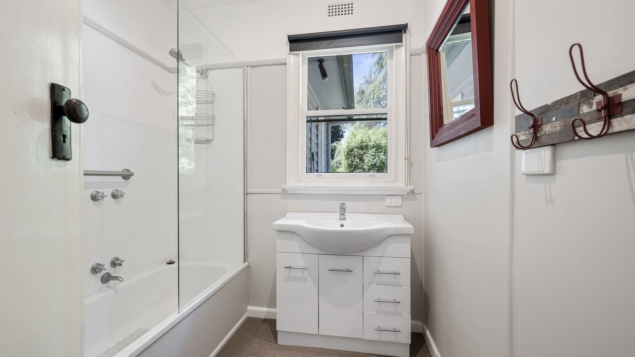 Photo of Bathroom in Wandiligong