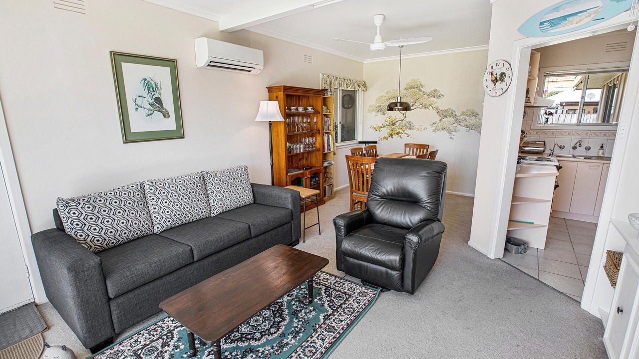 Photo of Livingroom in Paynesville