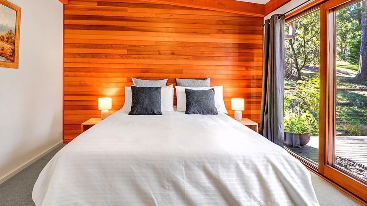 Photo of Bedroom in Sawmill Settlement