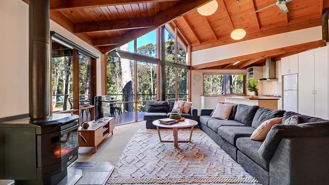 Photo of Livingroom in Sawmill Settlement