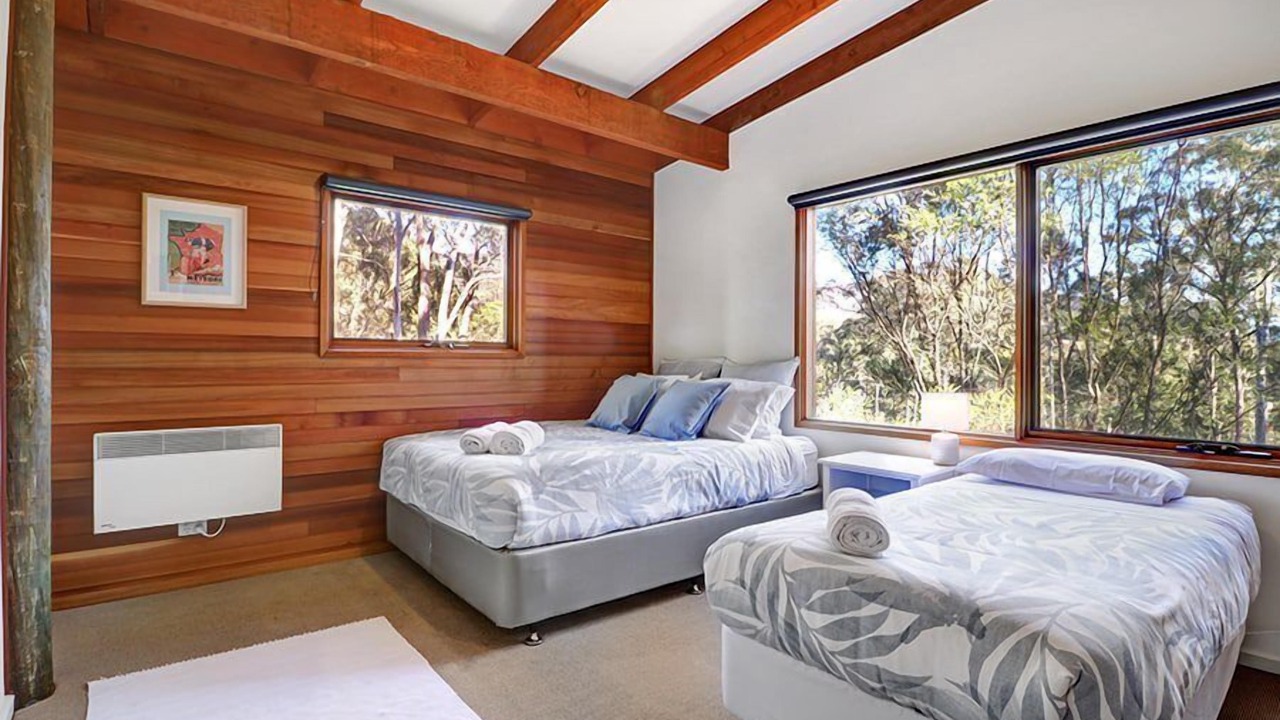 Photo of Bedroom in Sawmill Settlement