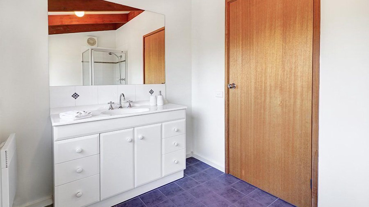 Photo of Bathroom in Sawmill Settlement
