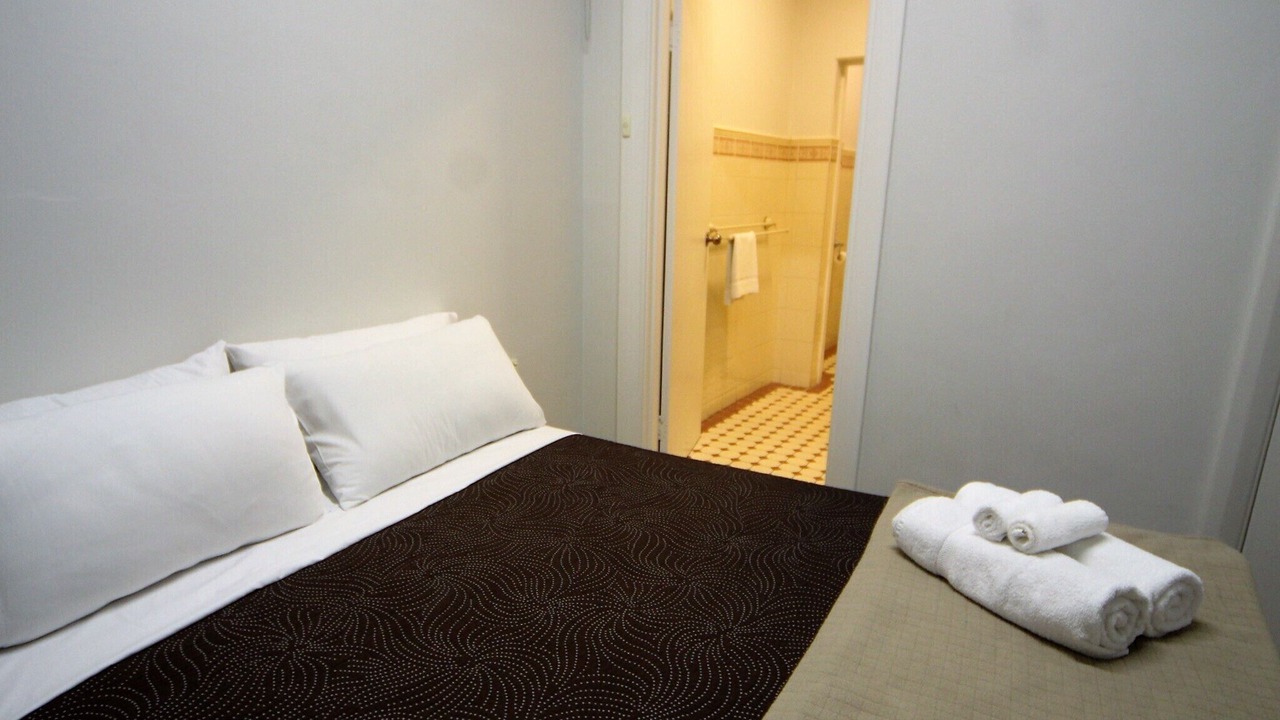 Photo of Bedroom in Glenelg