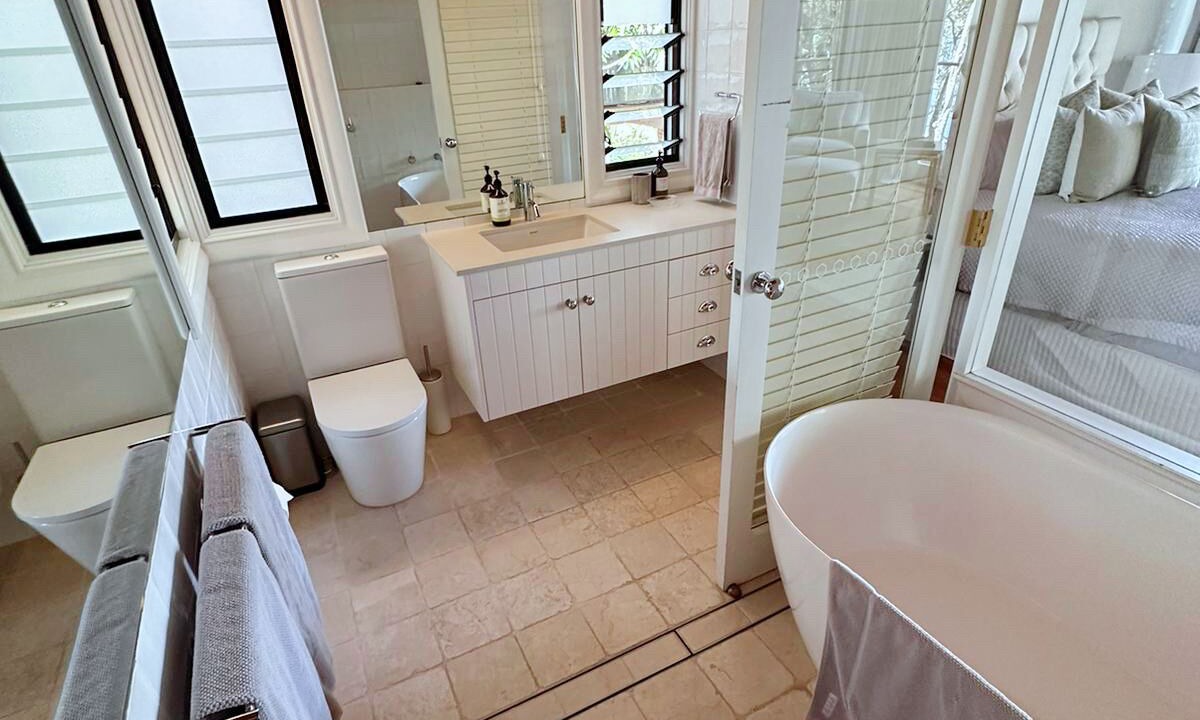 Photo of Bathroom in Clareville