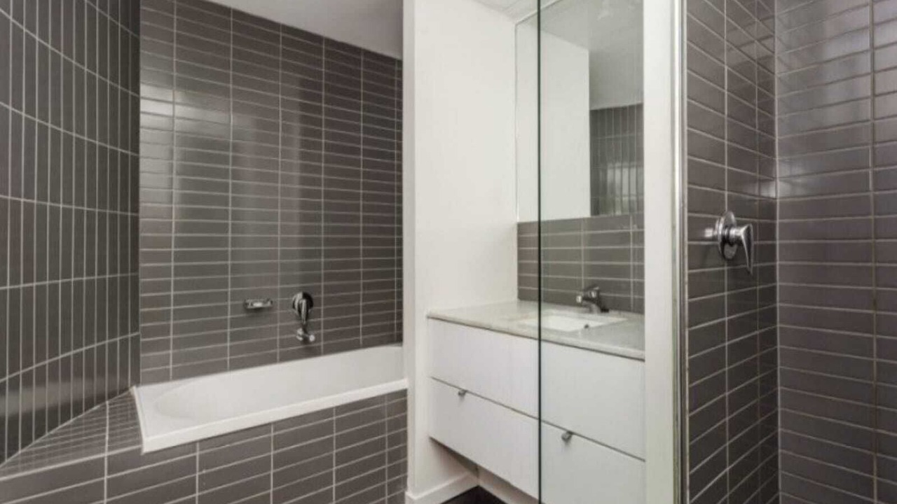 Photo of Bathroom in Docklands