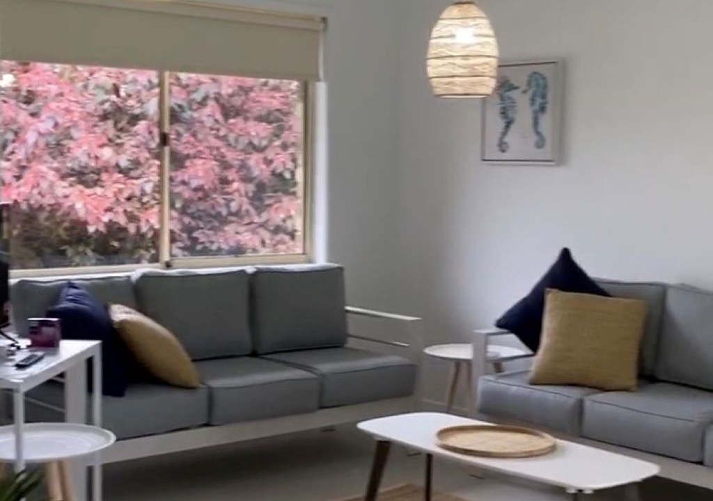 Photo of Livingroom in Valla Beach
