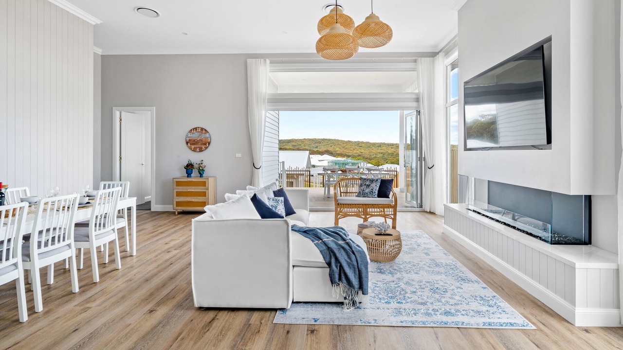 Photo of Livingroom in Catherine Hill Bay