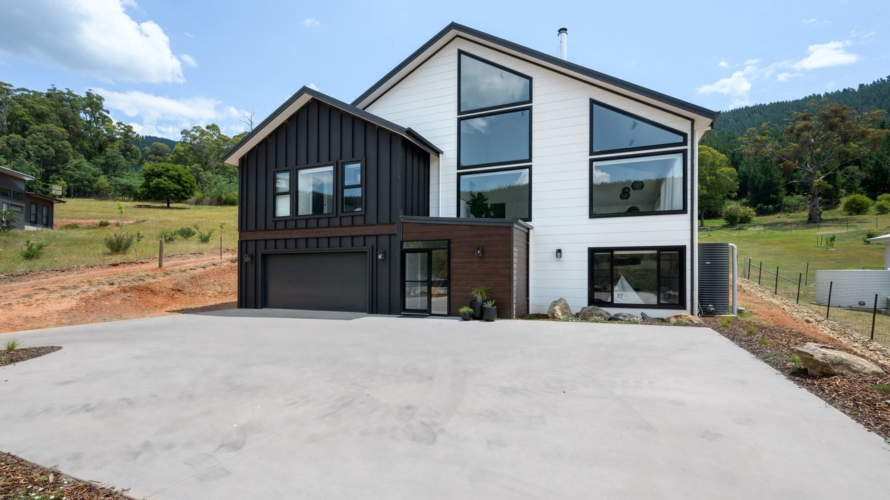 Photo of Outdoor in Bright