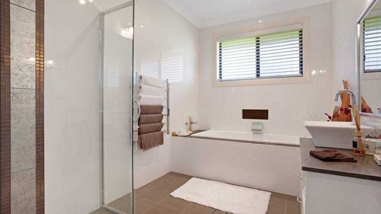 Photo of Bathroom in Pindimar