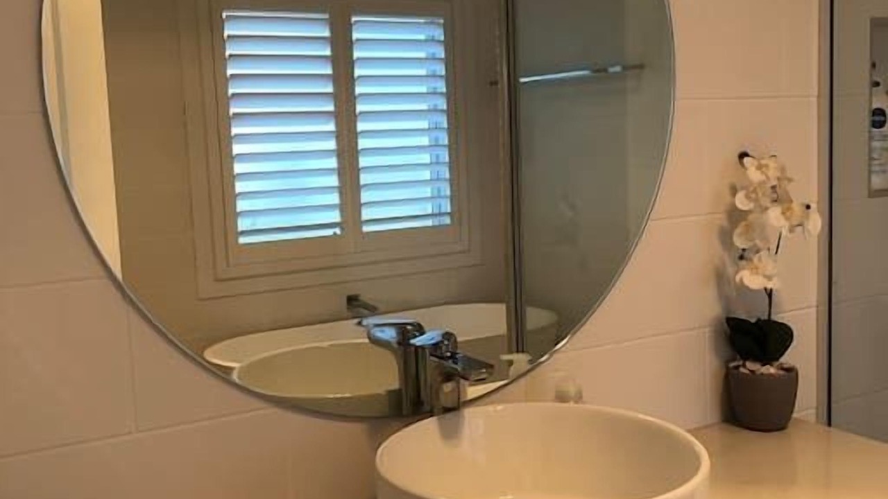 Photo of Bathroom in Orange