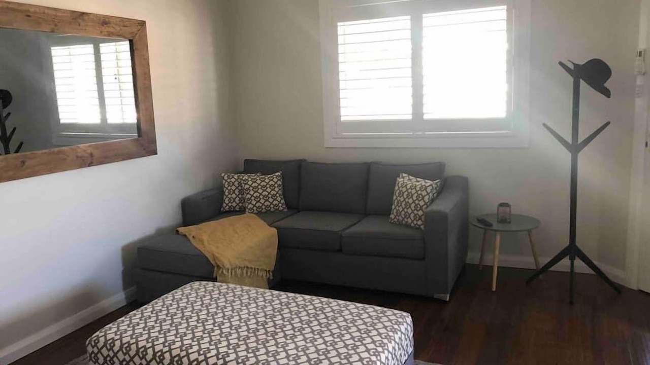 Photo of Livingroom in Orange