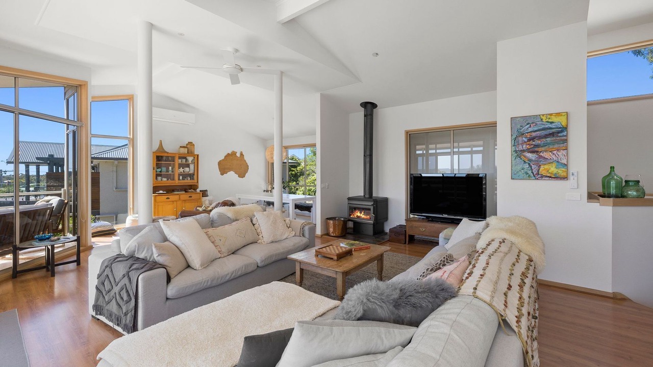Photo of Livingroom in Anglesea