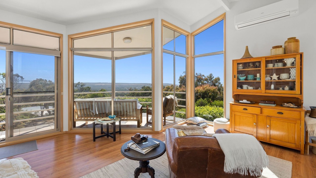 Photo of Livingroom in Anglesea