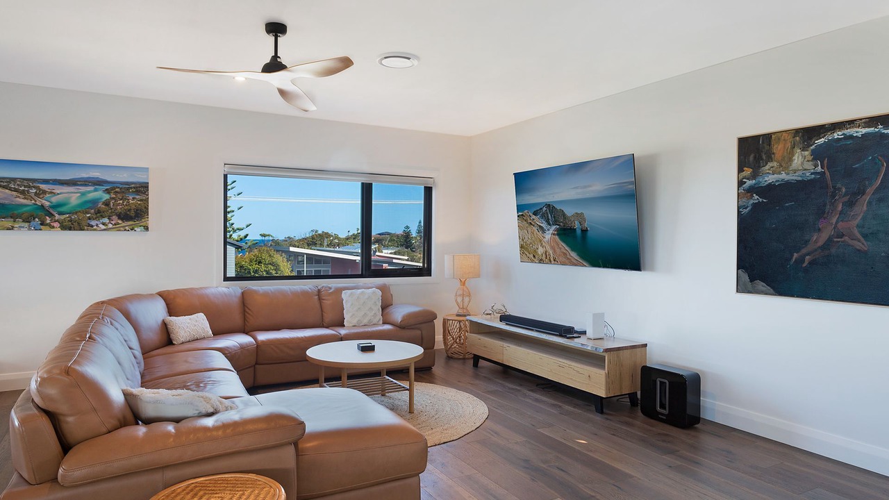 Photo of Livingroom in Dalmeny