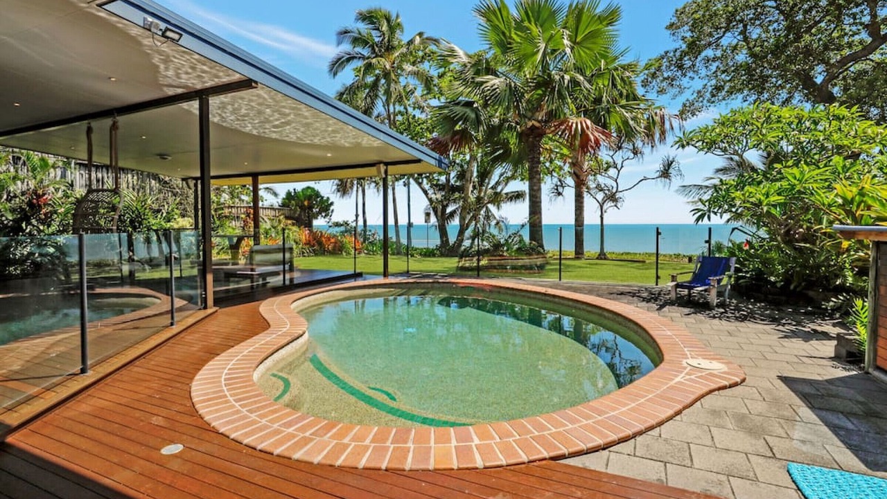 Photo of Outdoor in Holloways Beach