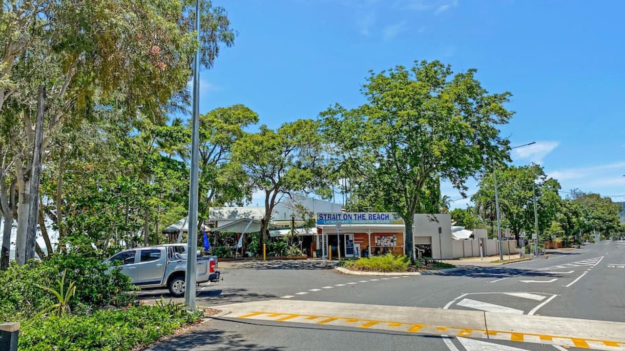 Photo of Others in Holloways Beach