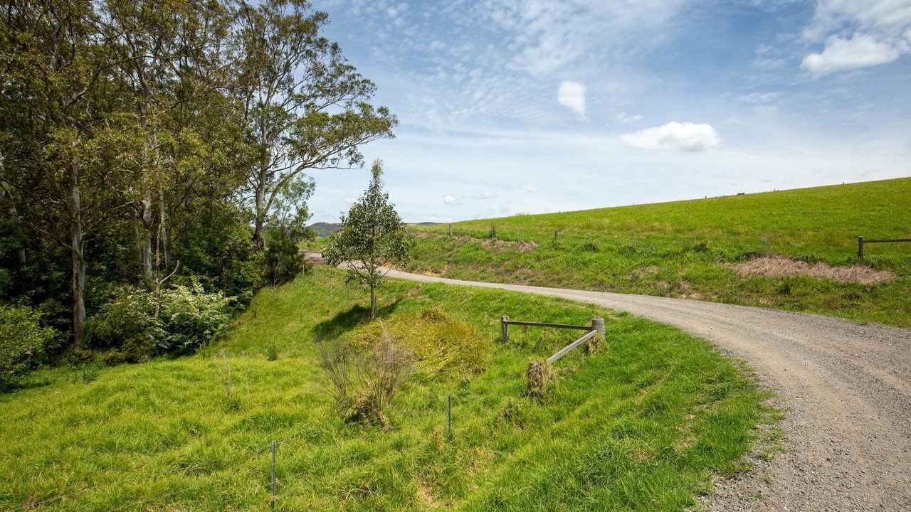 Photo of Others in Barrengarry