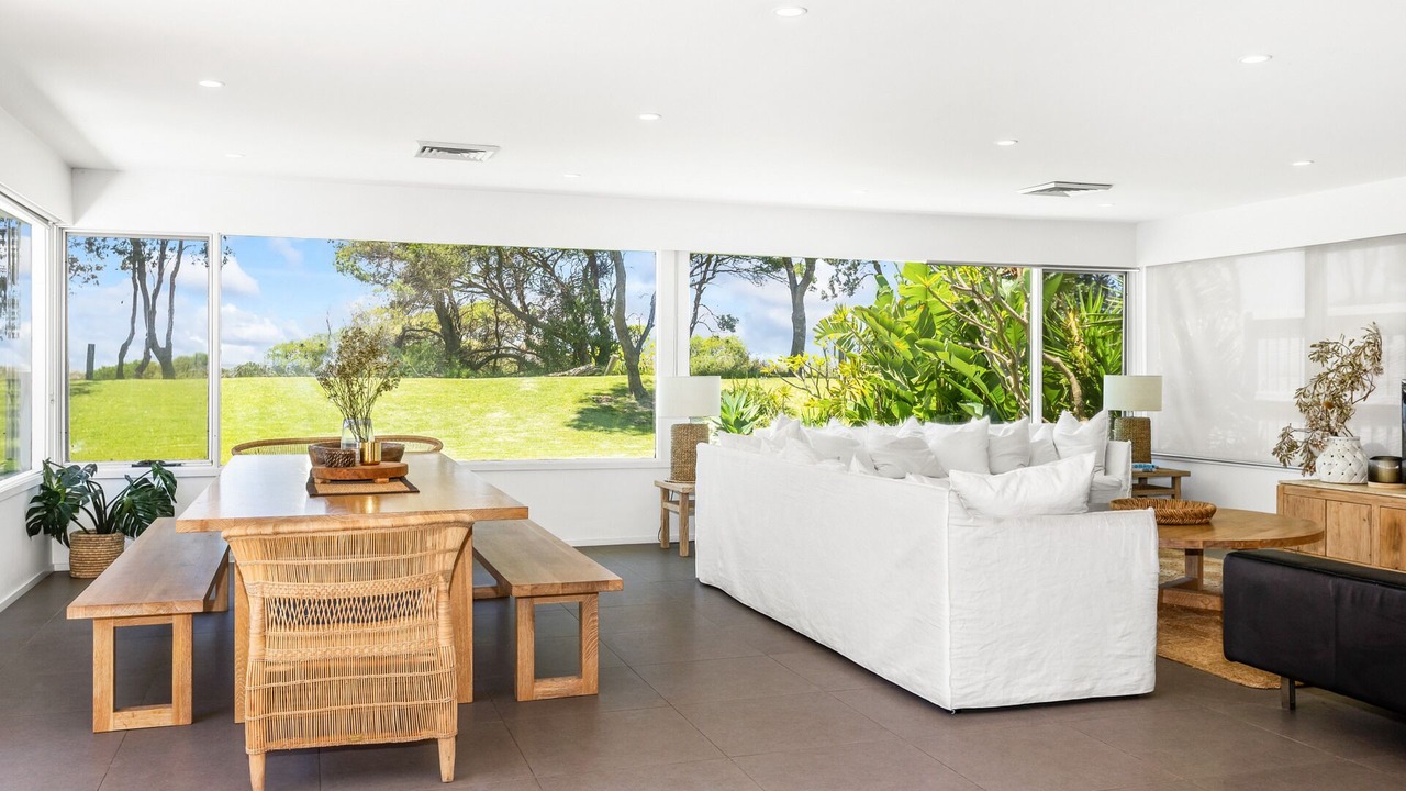 Photo of Livingroom in Mollymook Beach