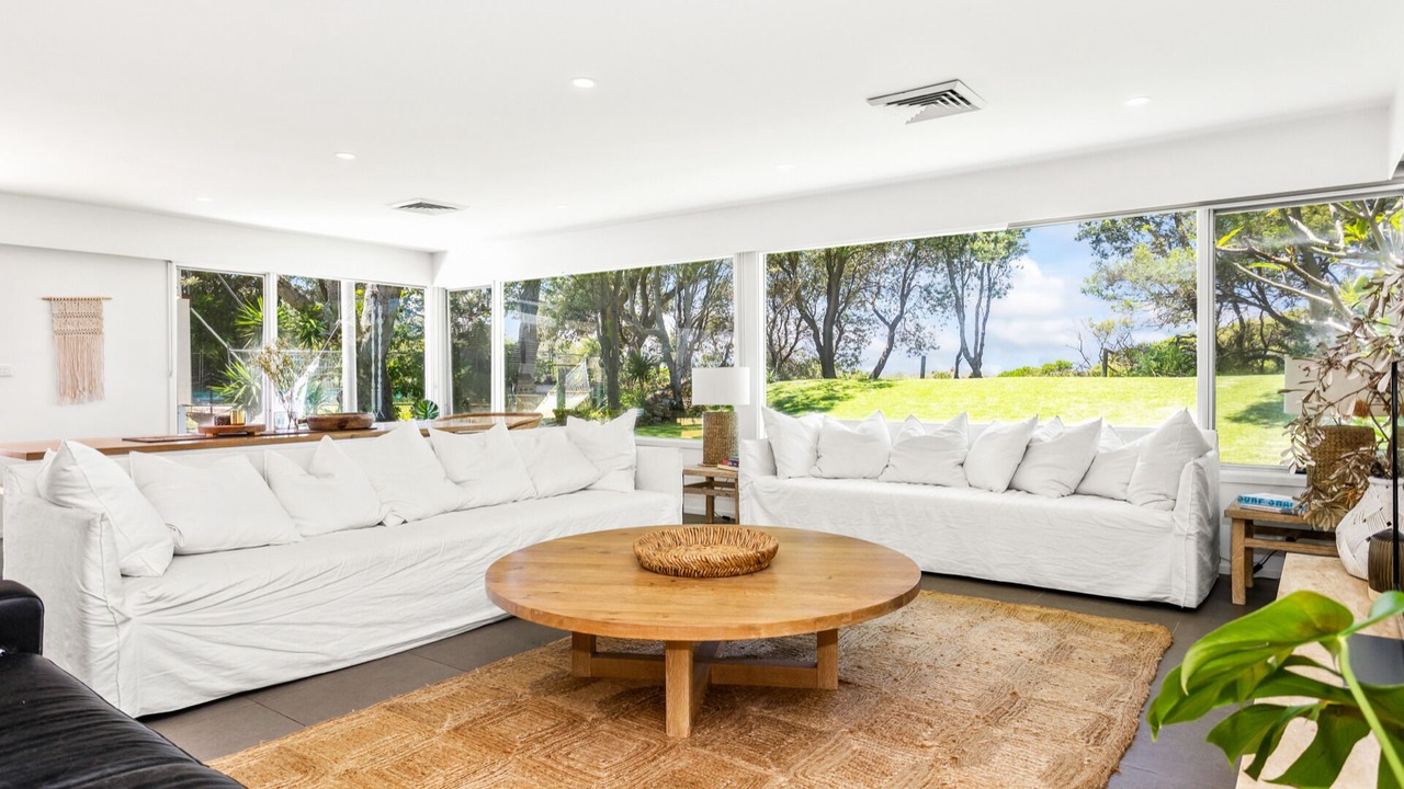 Photo of Livingroom in Mollymook Beach
