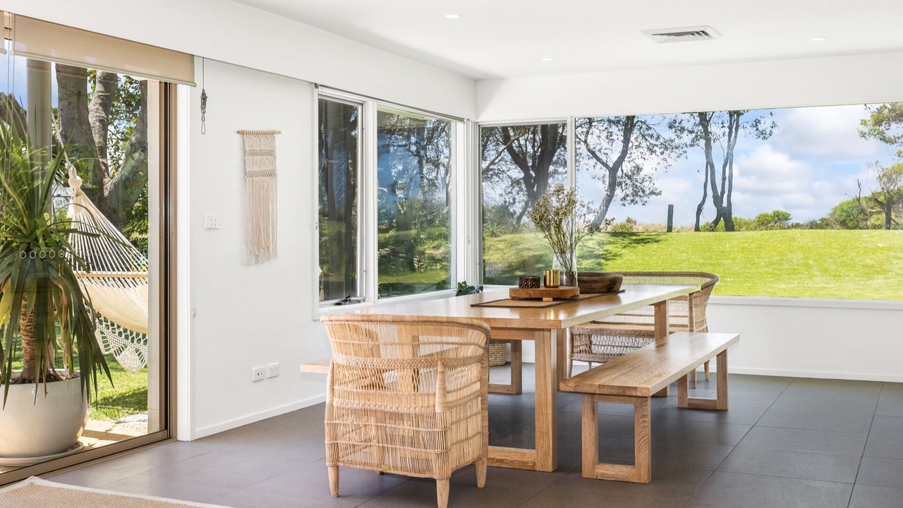 Photo of Livingroom in Mollymook Beach