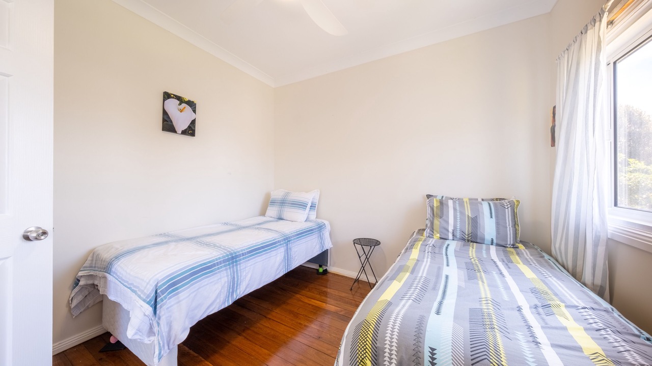 Photo of Bedroom in Black Head