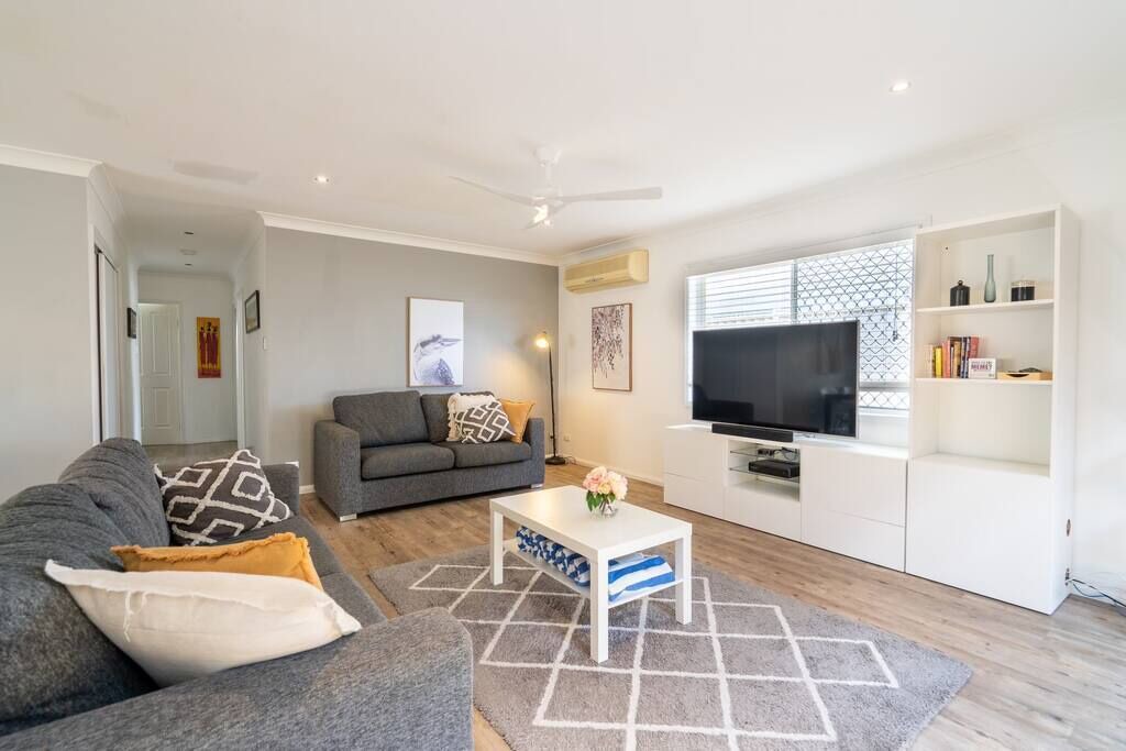 Photo of Livingroom in Burleigh Waters