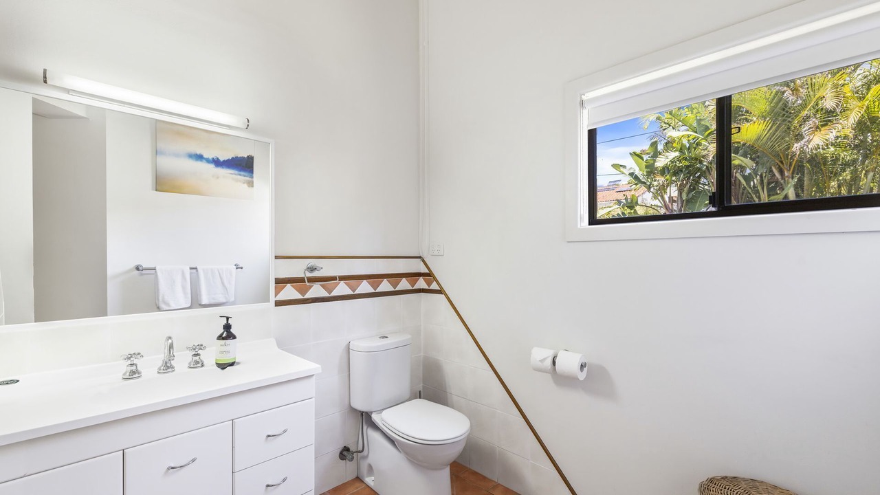 Photo of Bathroom in Emerald Beach