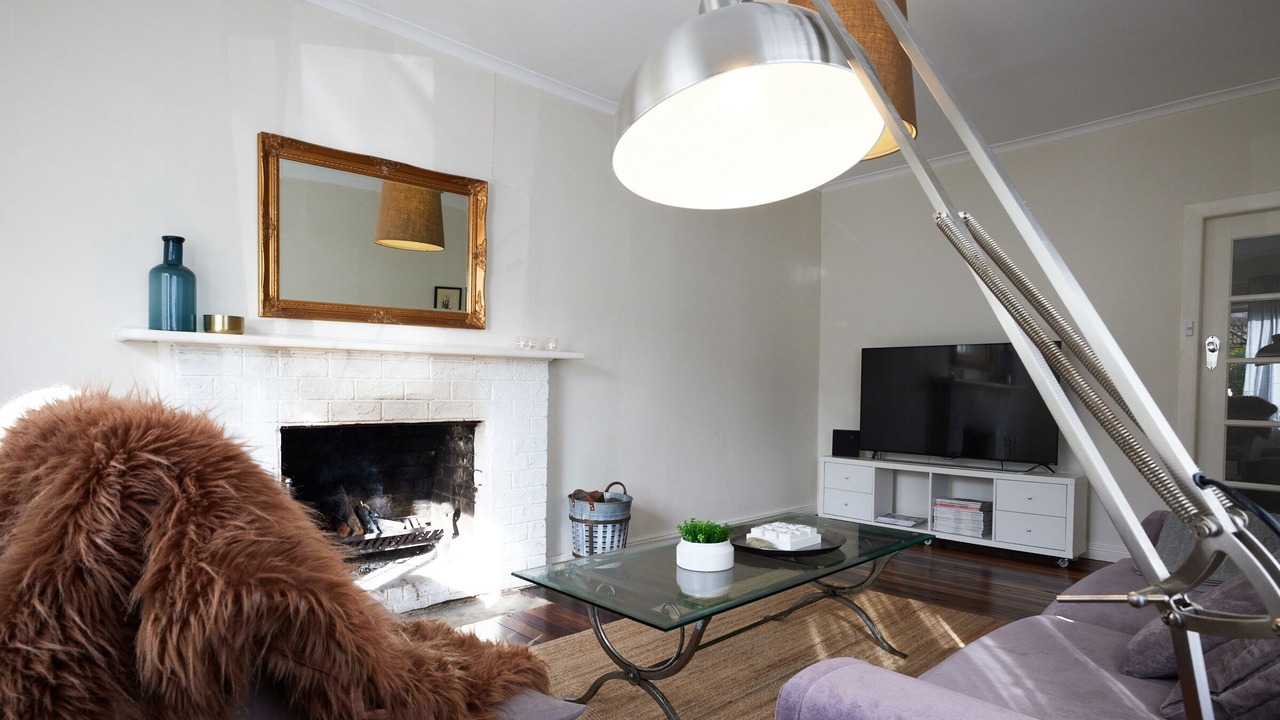 Photo of Livingroom in Ebenezer