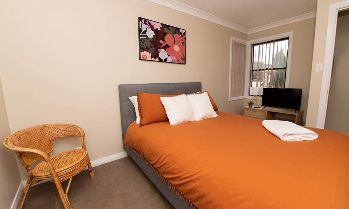 Photo of Bedroom in Bletchington
