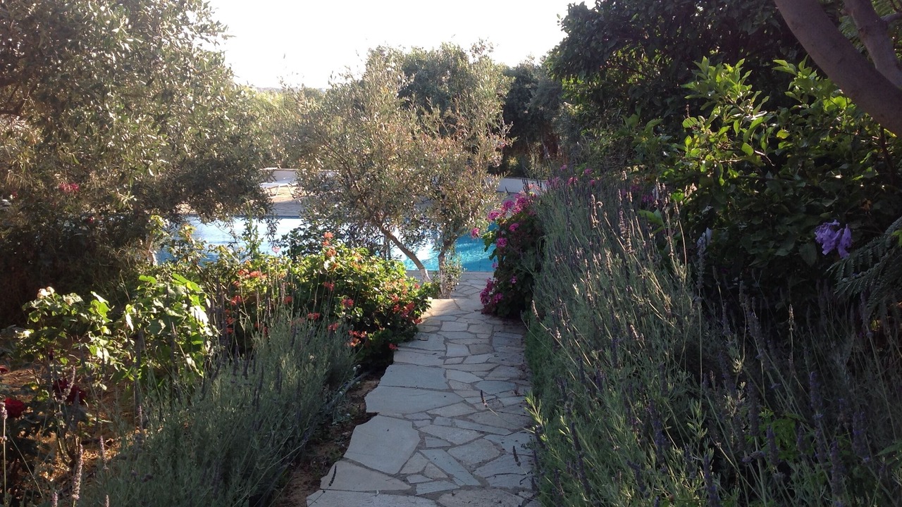 Photo of Outdoor in Glinado