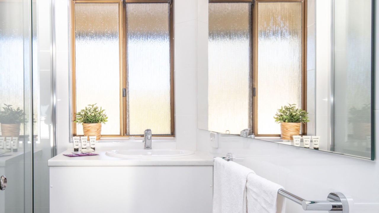 Photo of Bathroom in Batehaven