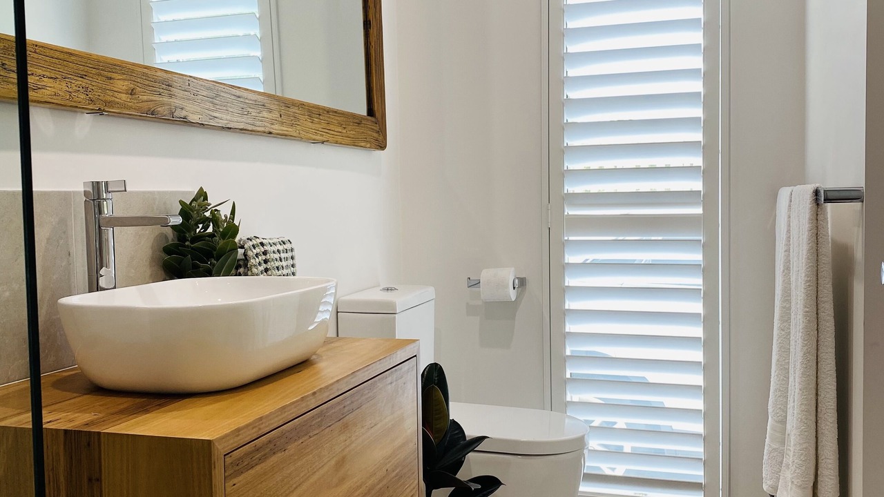 Photo of Bathroom in Rhyll