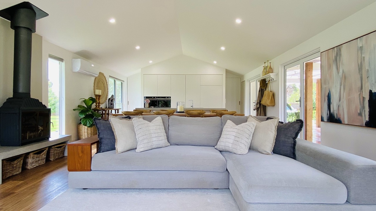 Photo of Livingroom in Rhyll