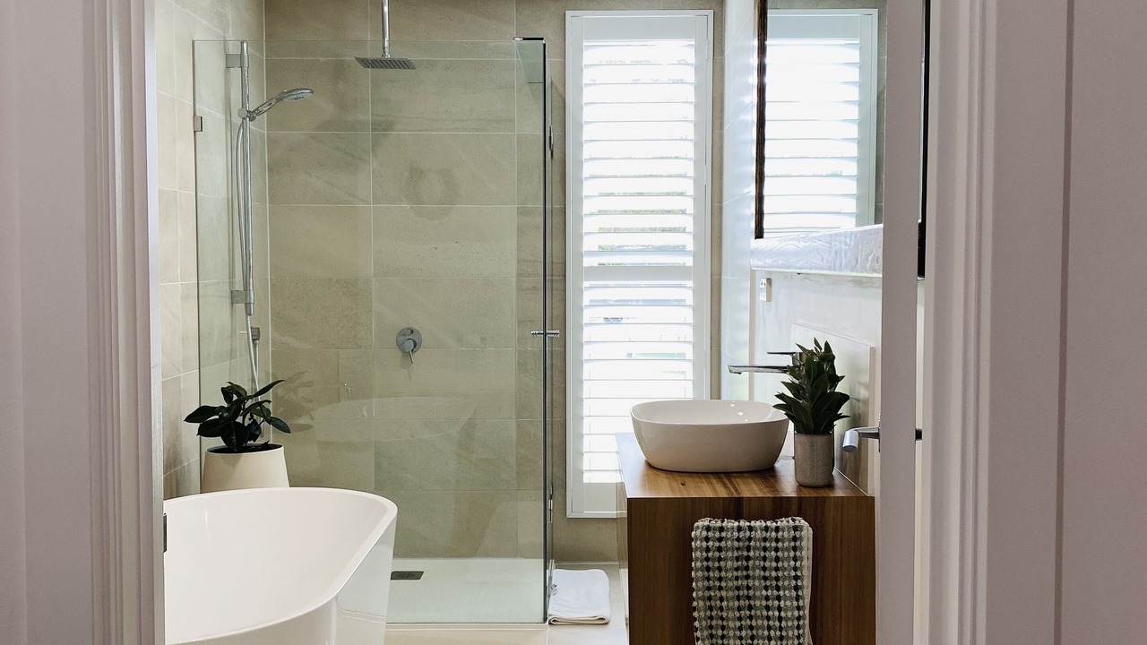 Photo of Bathroom in Rhyll