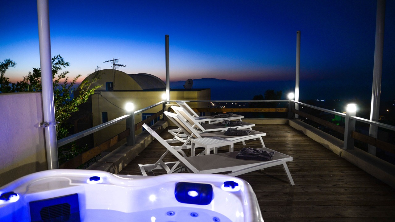 Photo of Outdoor in Tholos