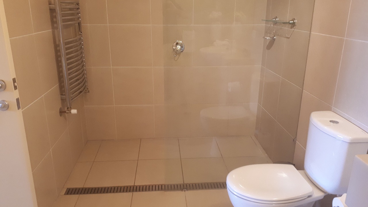 Photo of Bathroom in Hotham Heights