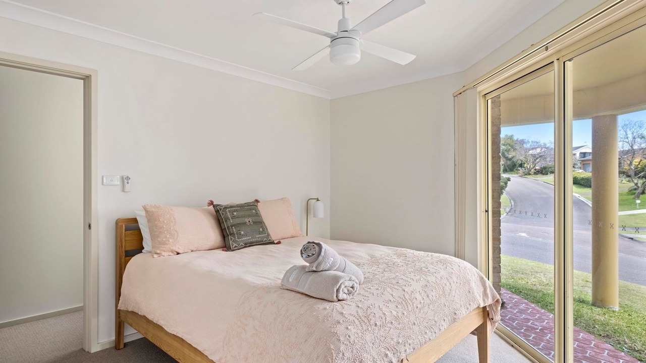Photo of Bedroom in Corlette