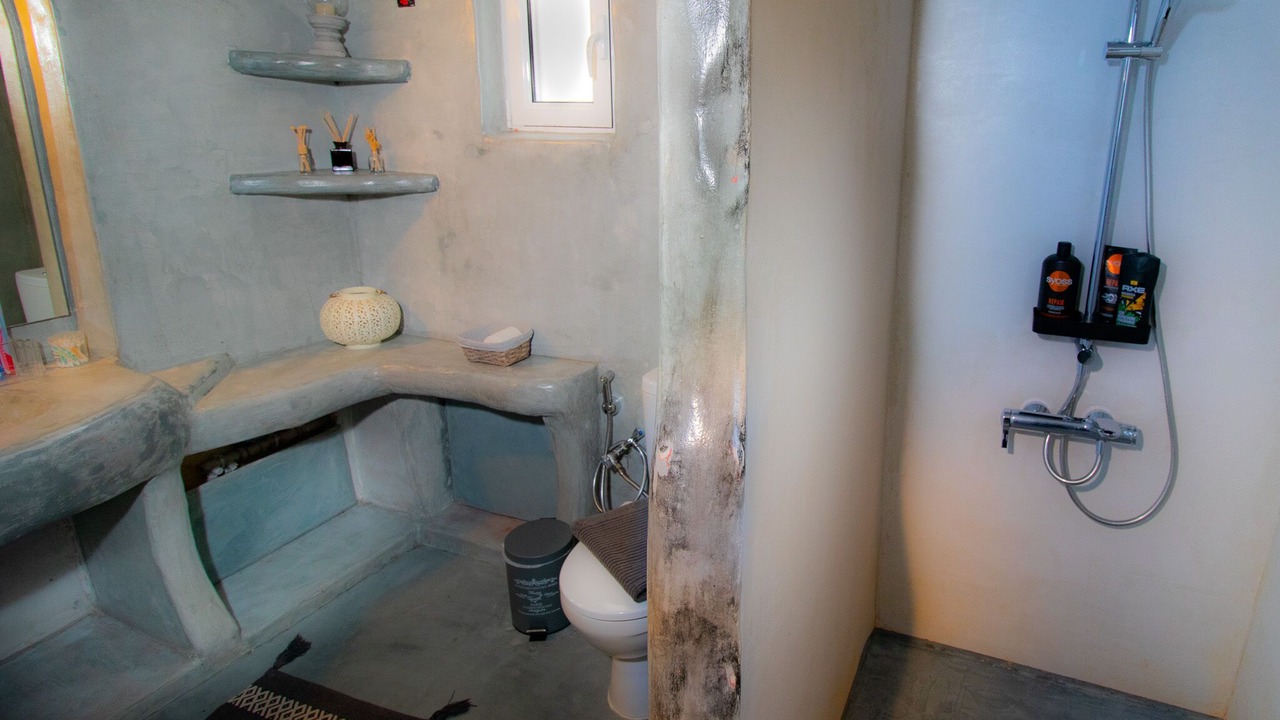 Photo of Bathroom in Paros
