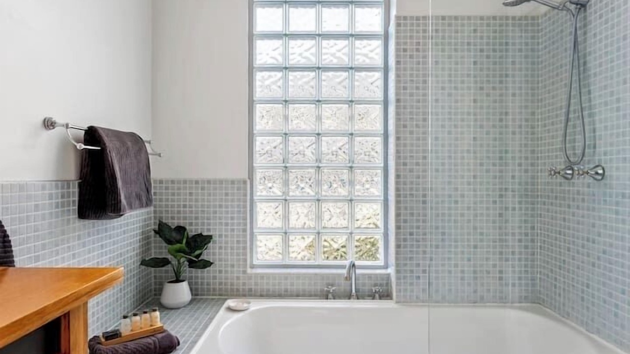 Photo of Bathroom in West Launceston