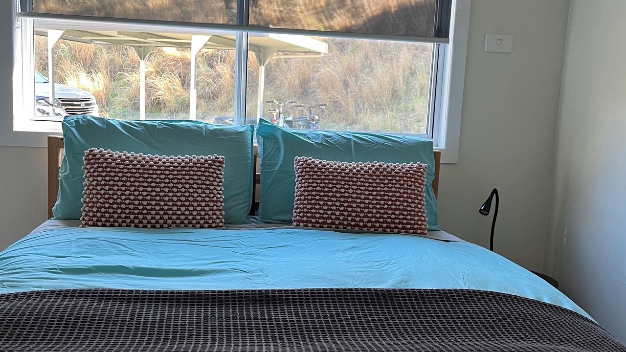 Photo of Bedroom in Diehard