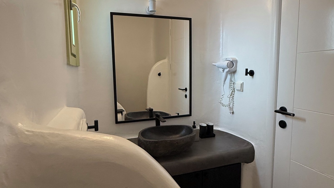 Photo of Bathroom in Agios Stefanos