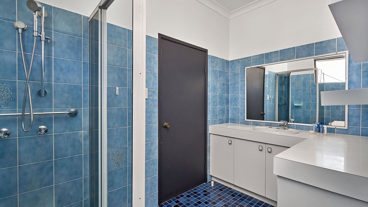 Photo of Bathroom in Holloways Beach