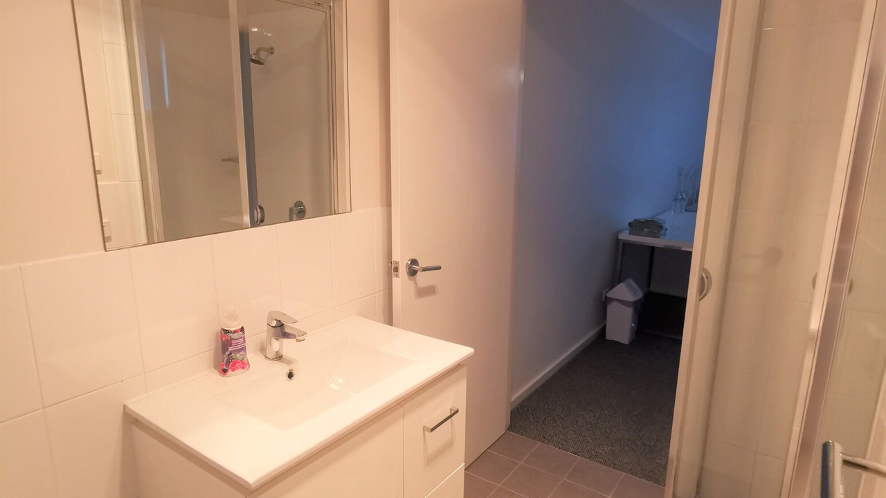 Photo of Bathroom in Shortland