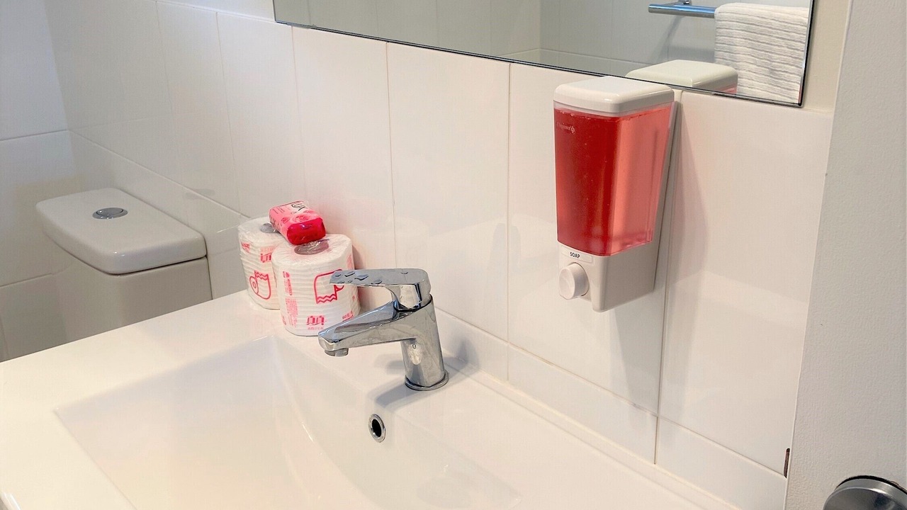 Photo of Bathroom in Shortland