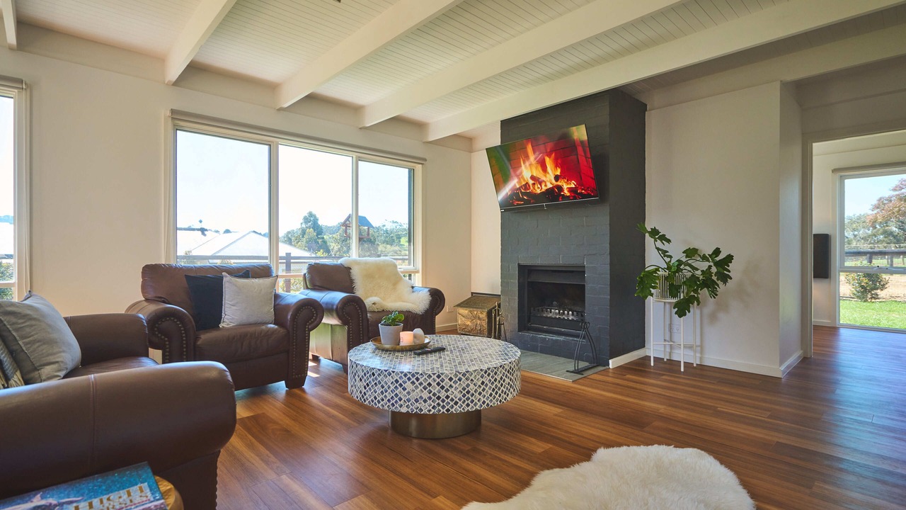Photo of Livingroom in Main Ridge