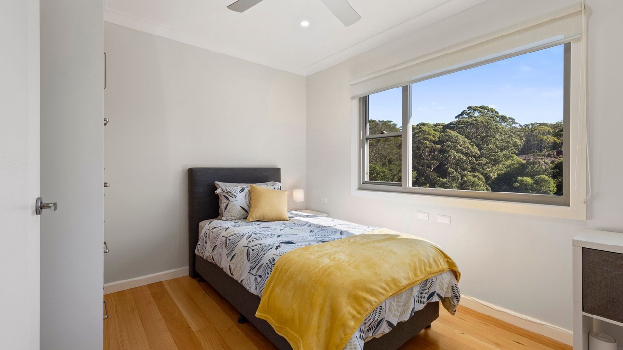 Photo of Bedroom in Mollymook Beach