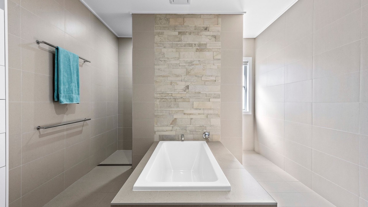 Photo of Bathroom in Mollymook Beach