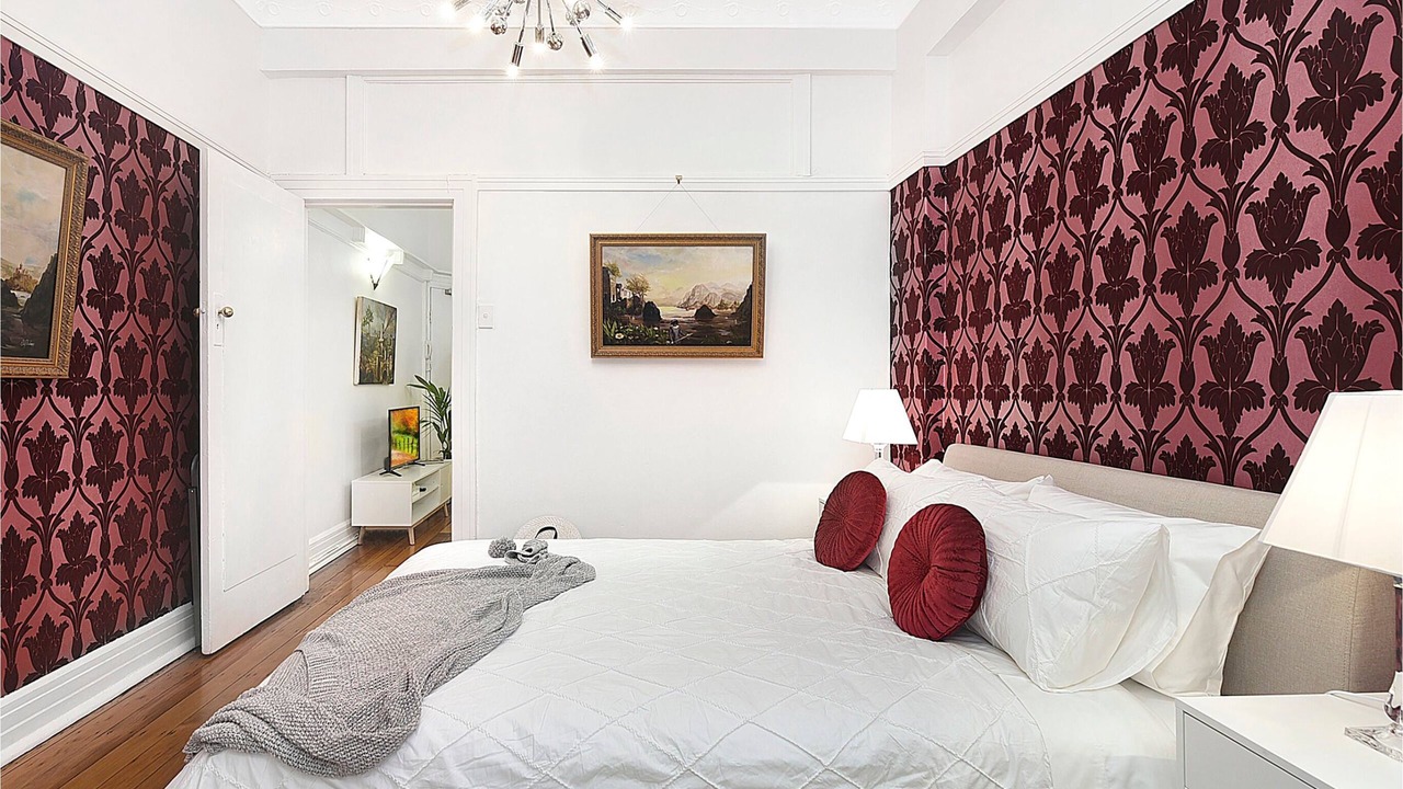 Photo of Bedroom in Elizabeth Bay